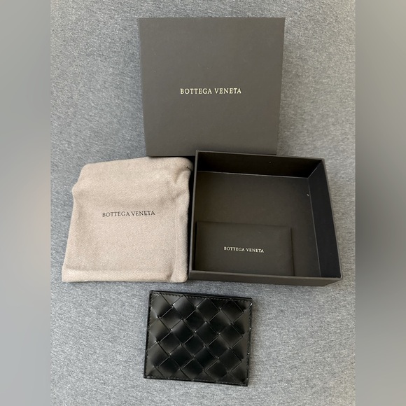 Bottega Veneta Intrecciato Lather Cardholder Black Silver
